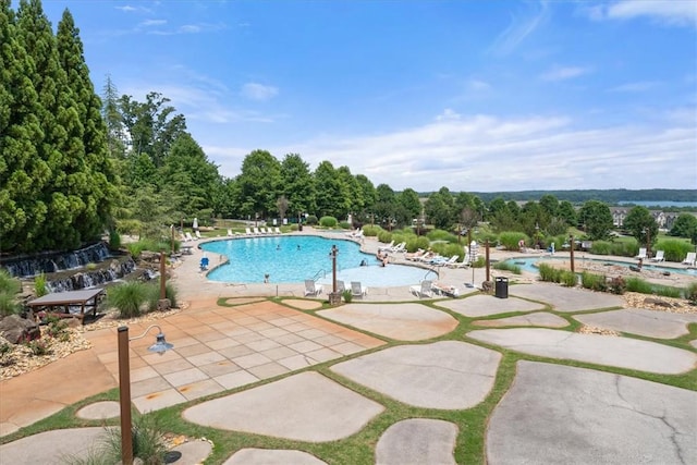 1814 Muscovy Way, Seneca, SC 29678 - community pool with a patio and view of wooded area
