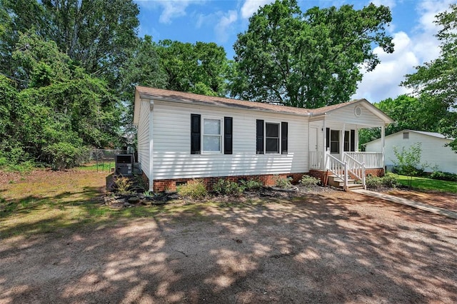 301 Wardlaw St, Anderson, SC 29624 - manufactured / mobile home with crawl space