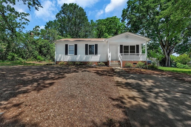 301 Wardlaw St, Anderson, SC 29624 - view of front of home featuring a porch and crawl space
