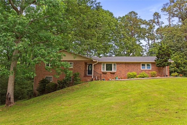 125 Brookwood Rd, Seneca, SC 29678 - ranch-style house with brick siding and a front lawn