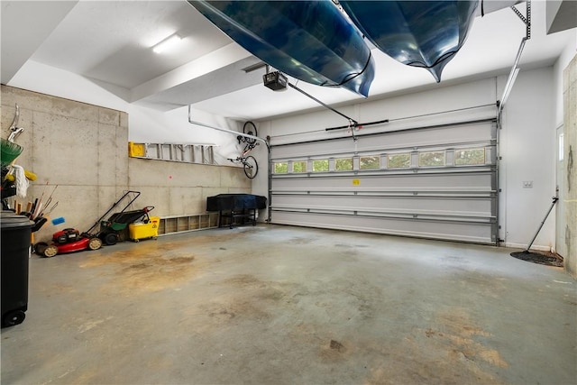 606 Lighthouse Ct, Seneca, SC 29672 - garage with a garage door opener