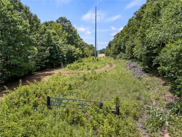 859 Eastview Dr, Pendleton, SC 29670