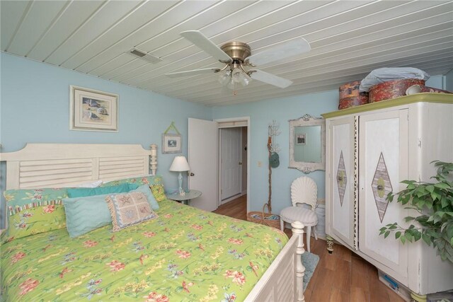 79 Blue Heron Cv, Abbeville, SC 29620 - bedroom featuring wood finished floors and a ceiling fan