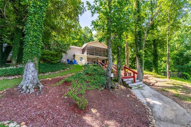 79 Blue Heron Cv, Abbeville, SC 29620 - view of yard with stairs