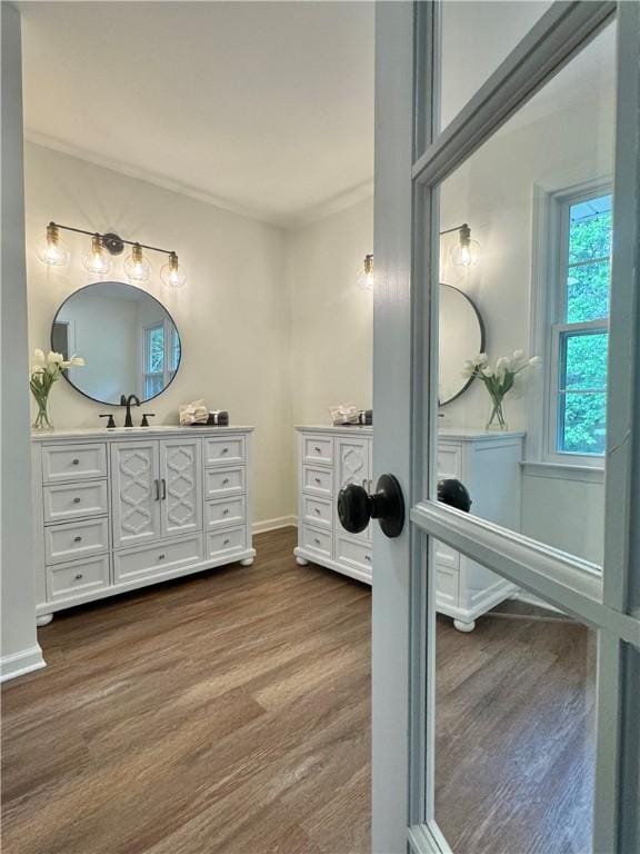 102 Buckingham Ct, Easley, SC 29640 - bathroom featuring vanity, wood finished floors, and baseboards