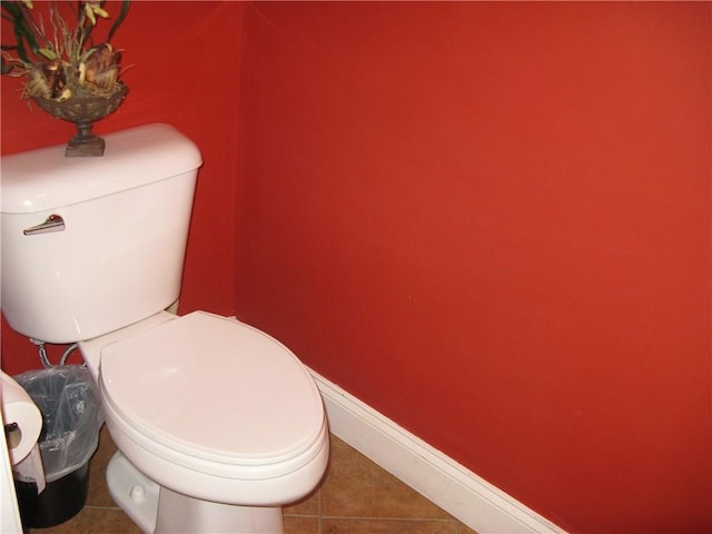 307 Holly Ridge Dr, Anderson, SC 29621 - bathroom with toilet, tile patterned flooring, and baseboards