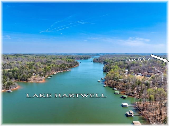 620 Lynnhaven Dr, Seneca, SC 29678
