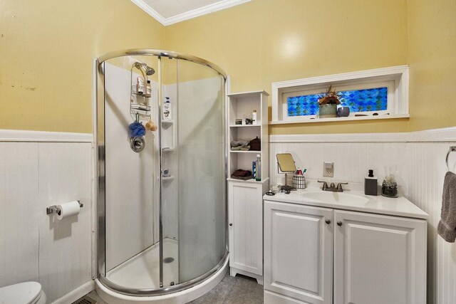 200 Bulwinkle Dr, Walhalla, SC 29691 - bathroom featuring ornamental molding, a shower stall, a wainscoted wall, and vanity