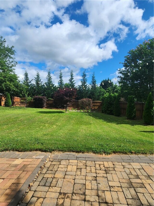 145 Fawnbrook Dr, Greer, SC 29650