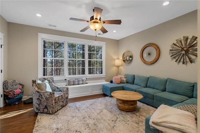 703 Timberbrook Trl, Salem, SC 29676 - living area with wood finished floors, a ceiling fan, and recessed lighting