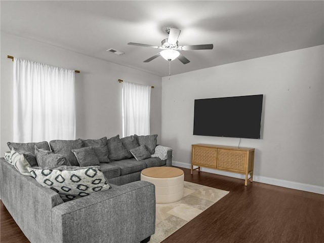 112 Wilbur St, Easley, SC 29640 - living area with wood finished floors and ceiling fan