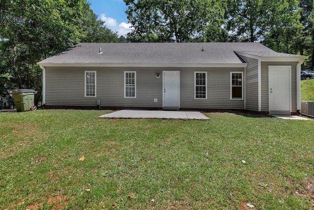 433 Den Ridge Dr, Walhalla, SC 29691 - rear view of house featuring a patio area, a lawn, and a shingled roof