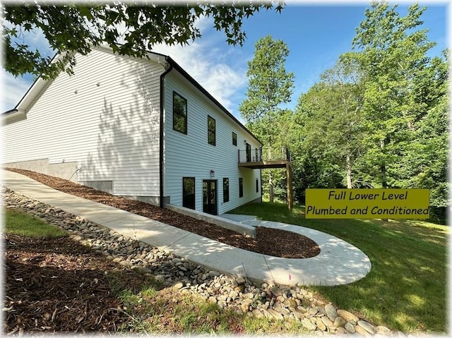 333 Ravens View Dr, Seneca, SC 29678 - view of home's exterior with a yard and a deck
