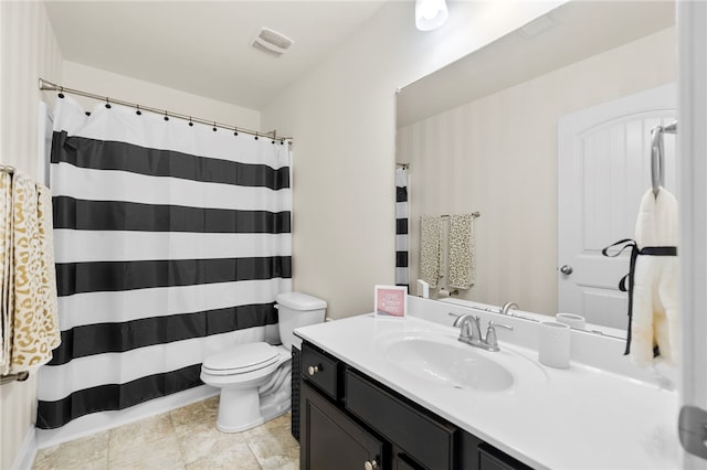 100 Dartford Ct, Easley, SC 29642 - full bath with vanity and a shower with curtain