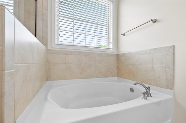 100 Dartford Ct, Easley, SC 29642 - bathroom with a garden tub