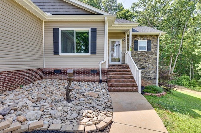 5120 Sunset Rdg, Easley, SC 29642 - view of exterior entry featuring crawl space and a lawn