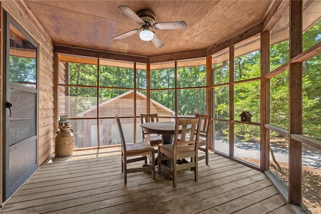 320 Whitfield Dr, Pendleton, SC 29670 - sunroom with ceiling fan and outdoor dining space