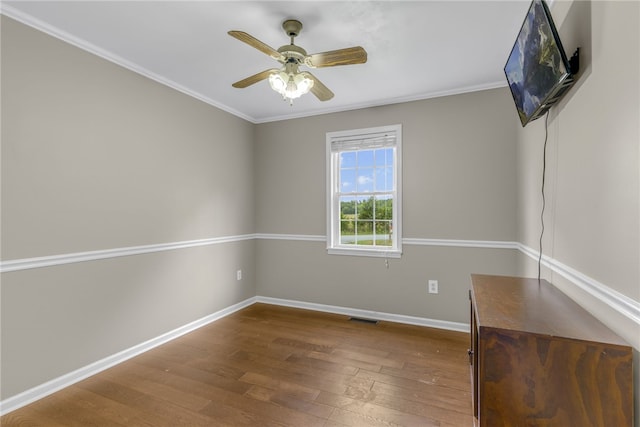 1330 Grove Rd, Anderson, SC 29621 - unfurnished room with hardwood / wood-style floors, a ceiling fan, and ornamental molding
