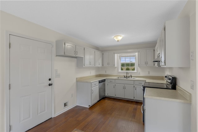 1330 Grove Rd, Anderson, SC 29621 - kitchen featuring stainless steel appliances, dark wood-style flooring, and light countertops