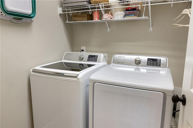 245 Thomas Green Blvd, Clemson, SC 29631 - washroom with washing machine and dryer