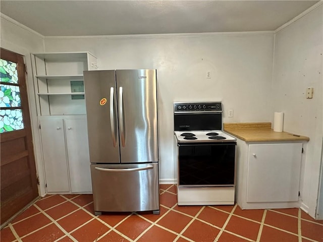 114 Bonnie Brae Ln, Walhalla, SC 29691 - kitchen featuring freestanding refrigerator, electric range oven, ornamental molding, light countertops, and open shelves