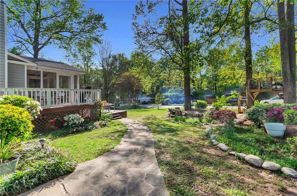 937 Summit Dr, Greenville, SC 29609 - photo 1
