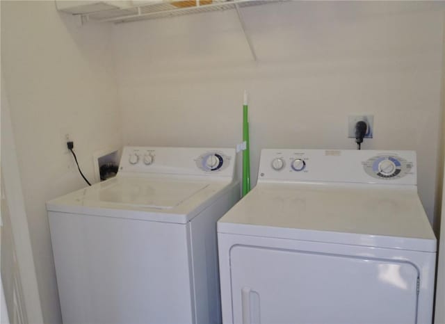 230 Campus Dr Unit E, Central, SC 29630 - washroom featuring washing machine and clothes dryer