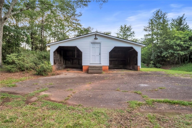 513 Shiloh Rd, Seneca, SC 29678 - view of garage