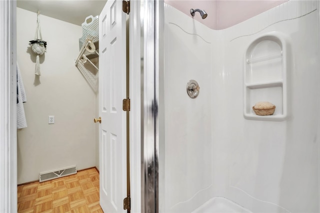 513 Shiloh Rd, Seneca, SC 29678 - full bathroom with a shower