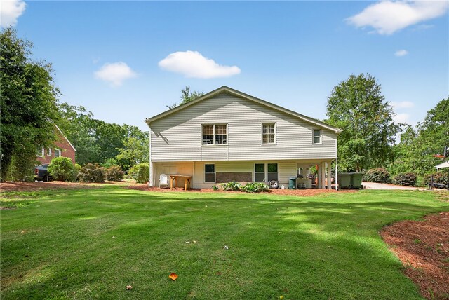 260 Riggs Dr, Clemson, SC 29631 - view of front facade with a front yard
