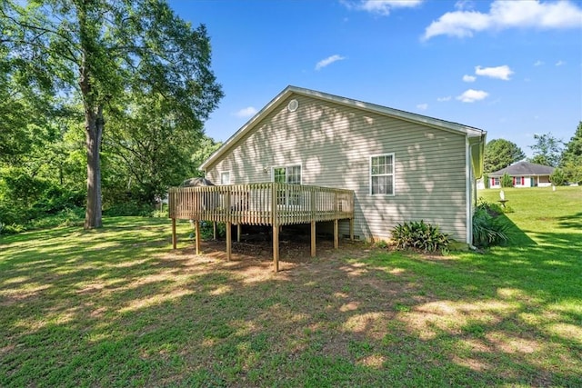 433 Shore Line Dr, Anderson, SC 29626 - rear view of property featuring a deck and a yard