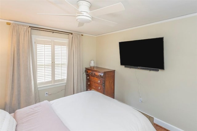 205 James St, Anderson, SC 29625 - bedroom featuring crown molding and a ceiling fan