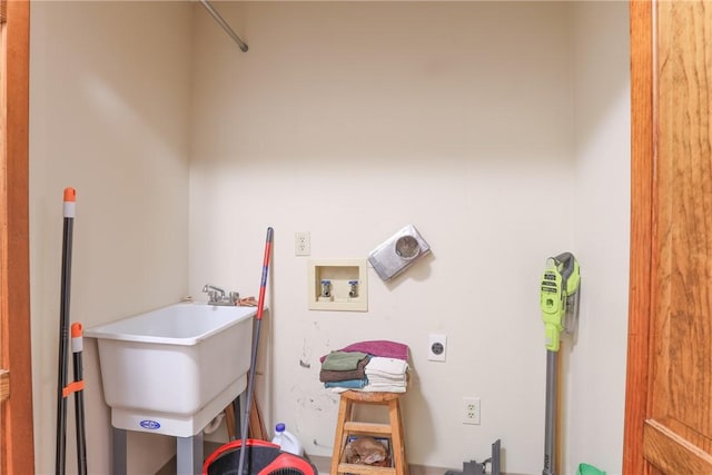 111 Halifax Rd, Easley, SC 29642 - laundry room with hookup for a washing machine and hookup for an electric dryer