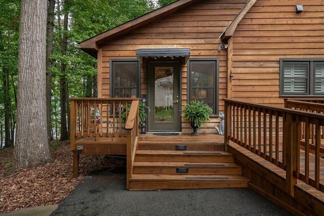 227 E Clearwater Shores Rd, Fair Play, SC 29643 - view of exterior entry featuring a deck