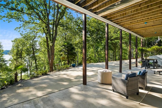 223 Inlet Pointe Dr, Anderson, SC 29625 - view of patio / terrace with outdoor dining area