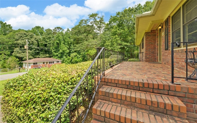37 Cunningham Dr, Hartwell, GA 30643 - view of wooden terrace