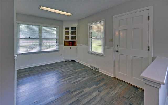 37 Cunningham Dr, Hartwell, GA 30643 - entryway with dark wood finished floors