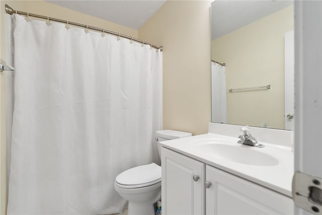 318 Weeping Willow Dr, Seneca, SC 29672 - full bath with vanity, a textured ceiling, and a shower with shower curtain