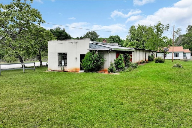2339 Toccoa Hwy, Westminster, SC 29693 - back of property with a lawn