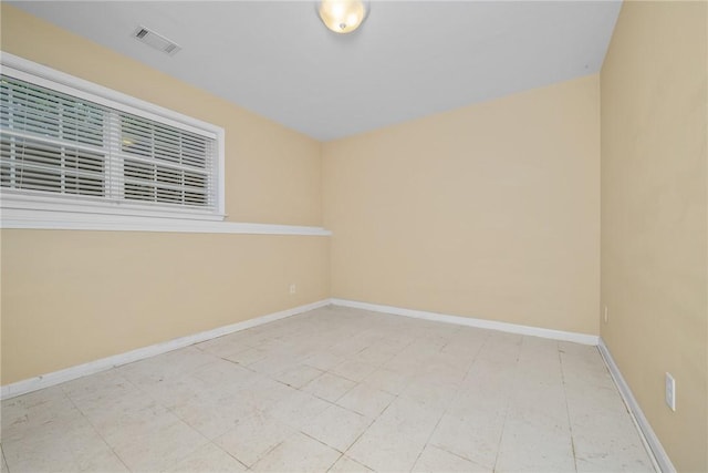 124 Bluestone Ct, Easley, SC 29642 - spare room with baseboards