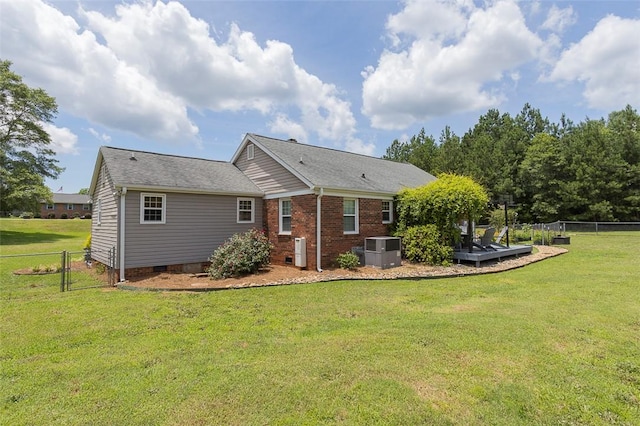 412 Singleton Rd, Anderson, SC 29625 - back of house with a gate, crawl space, and a wooden deck