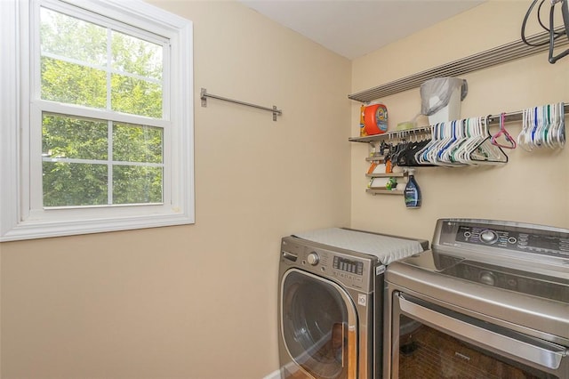 412 Singleton Rd, Anderson, SC 29625 - washroom featuring washer and clothes dryer and plenty of natural light