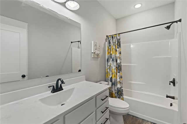 500 Serria Way, Seneca, SC 29678 - full bath with vanity, shower / tub combo, and wood finished floors