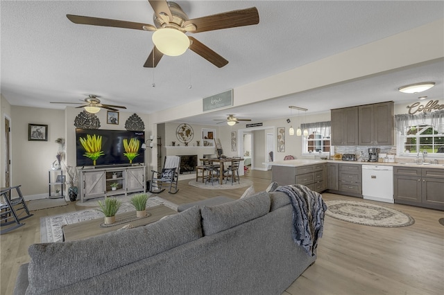 208 Kenneth Dr, Boiling Springs, SC 29316 - photo 8