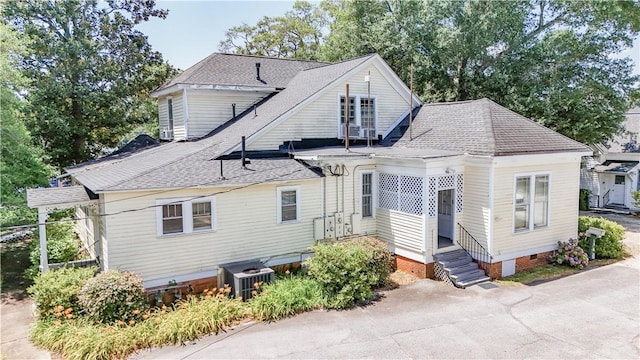 200 W N 1st St, Seneca, SC 29678 - view of front of house with roof with shingles and crawl space