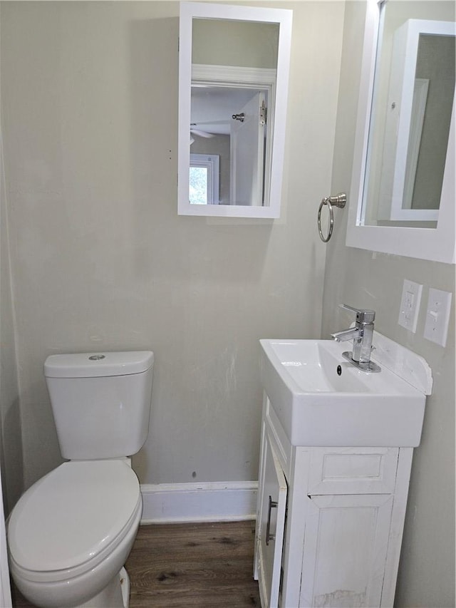 1609 S Mcduffie St, Anderson, SC 29624 - bathroom featuring wood finished floors and vanity