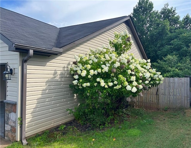 1016 Sand Palm Way, Anderson, SC 29621 - view of side of home with roof with shingles