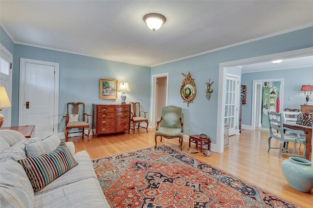 118 Glenwood Ave, Anderson, SC 29625 - living room with light wood-style flooring and ornamental molding