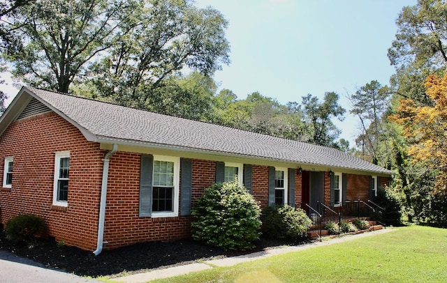 204 Payne Ln, Clemson, SC 29631 - single story home featuring brick siding and a front yard