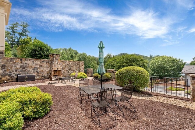 105 Portside Ct Unit B, Sunset, SC 29685